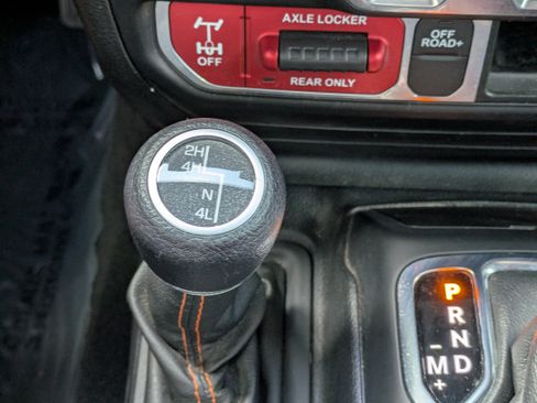 Used 2021 Jeep Gladiator Mojave AWD/4WD image 24
