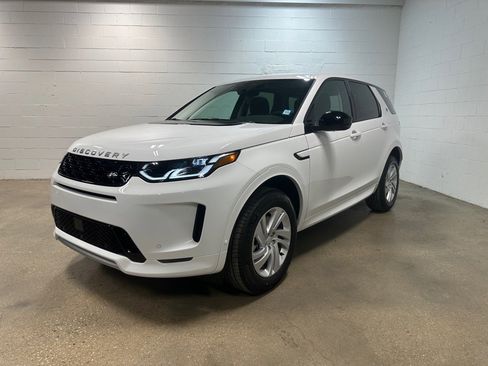 New 2025 Land Rover Discovery Sport S image 1