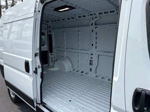 New 2025 RAM ProMaster 3500 w/ Convenience Group image 5