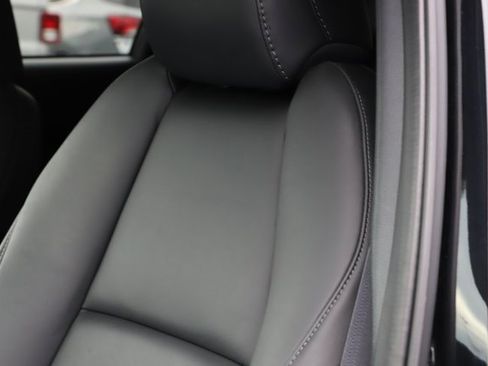 Used 2025 MAZDA CX-30 AWD 2.5 S w/ Preferred Package image 13