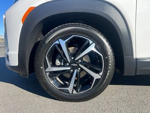 Used 2023 Chevrolet TrailBlazer RS FWD image 10