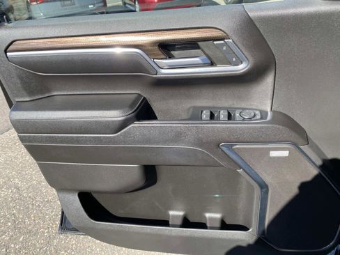 Used 2023 Chevrolet Silverado 1500 RST w/ Redline Edition image 22