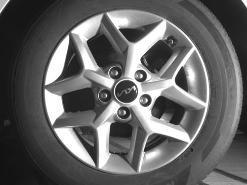 Used 2025 Kia Soul LX w/ LX Technology Package image 19