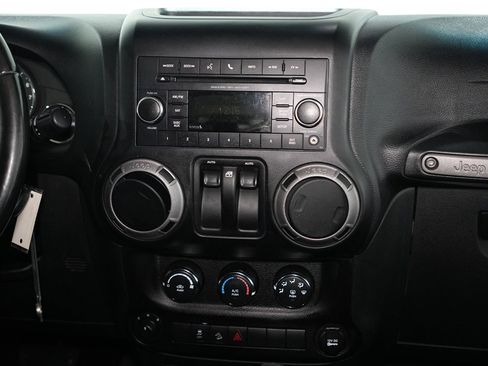 Used 2017 Jeep Wrangler Sport w/ Quick Order Package 24S image 15