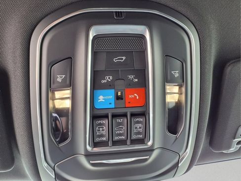 New 2026 Jeep Grand Cherokee Limited AWD/4WD image 27