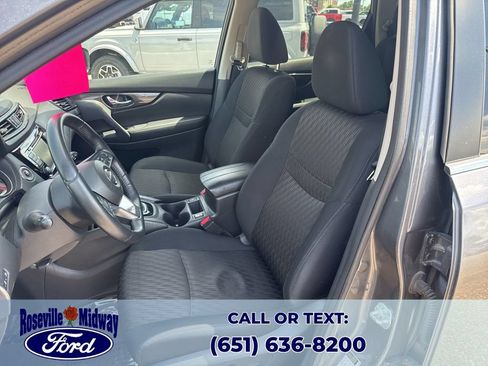 Used 2018 Nissan Rogue SV w/ Premium Package AWD/4WD image 26