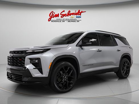 Used 2024 Chevrolet Traverse RS AWD/4WD image 3