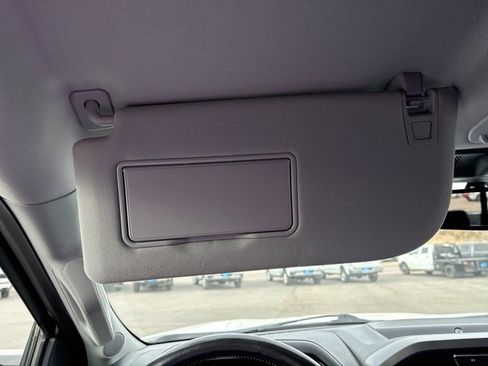 Used 2023 Ford F150 Lariat w/ Trailer Tow Package image 35