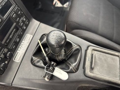 Used 1990 MAZDA MX-5 Miata image 24