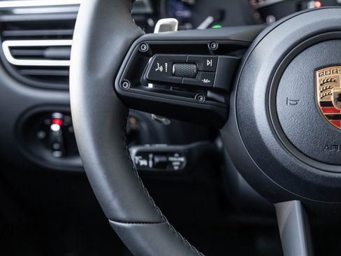 New 2026 Porsche Macan Turbo image 15