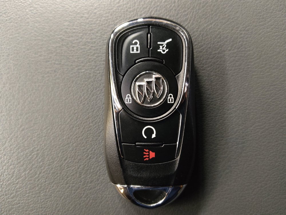 Used 2018 Buick Enclave Essence FWD image 32