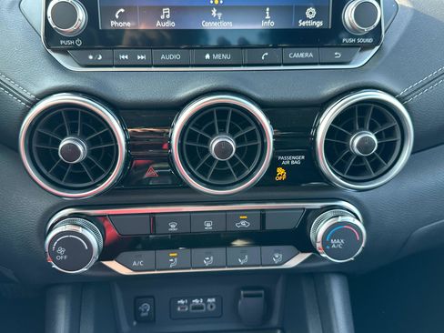 New 2025 Nissan Sentra SV image 30