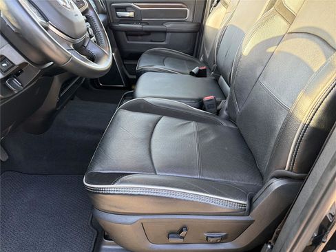 Used 2024 RAM 2500 Laramie w/ Safety Group AWD/4WD image 9
