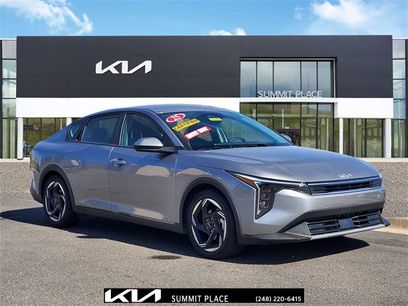 Certified 2025 Kia K4 EX
