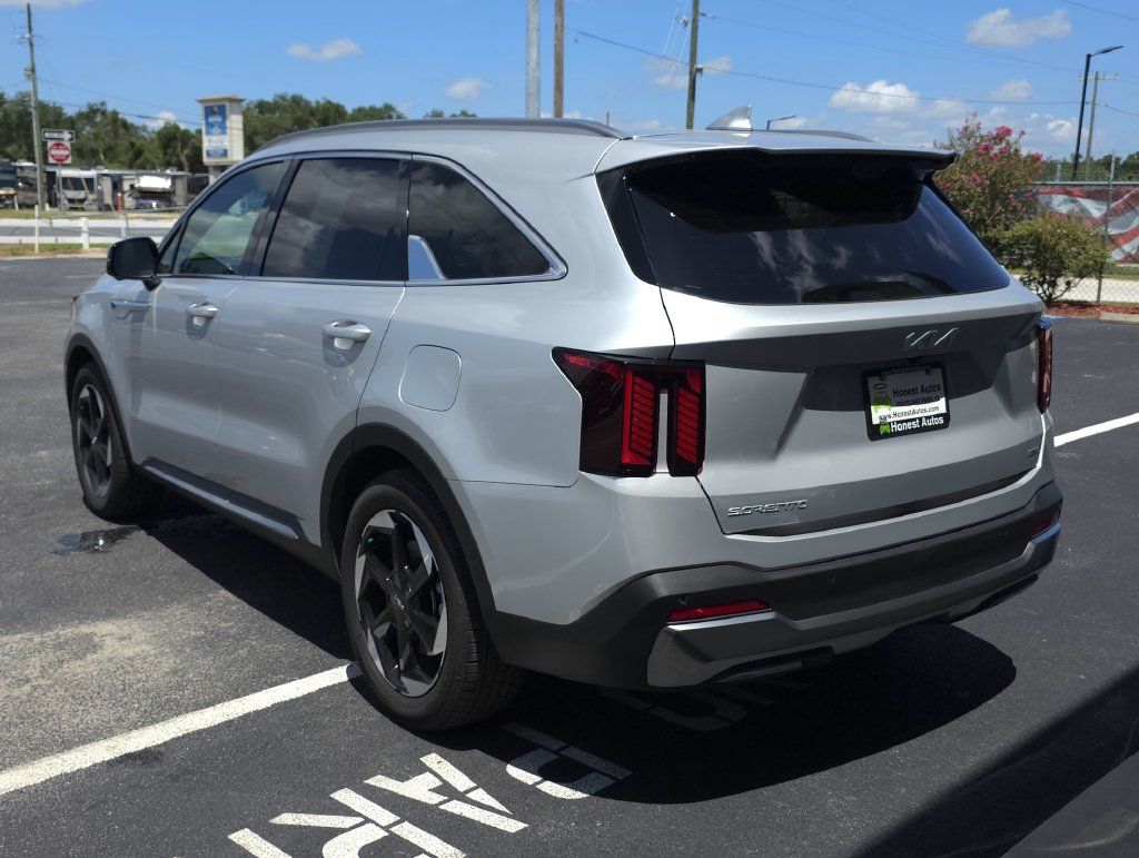 Used 2025 Kia Sorento SX Prestige AWD/4WD image 7