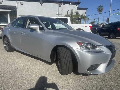Used 2015 Lexus IS 250 image 3