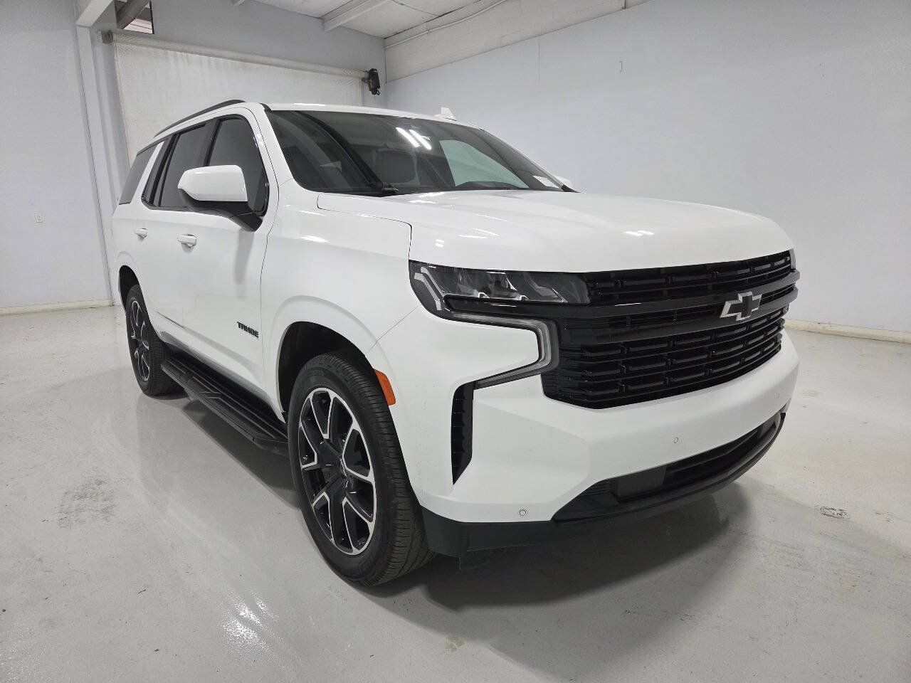 Used 2023 Chevrolet Tahoe RST w/ Max Trailering Package AWD/4WD image 3