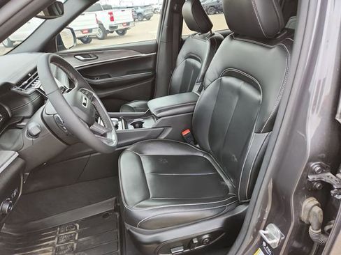 Used 2024 Jeep Grand Cherokee L Limited w/ Trailer Tow Package image 19