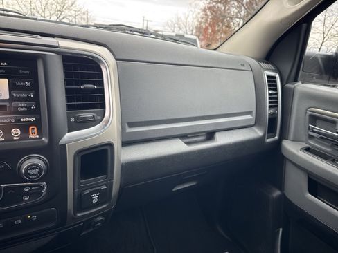 Used 2014 RAM 3500 Big Horn image 21