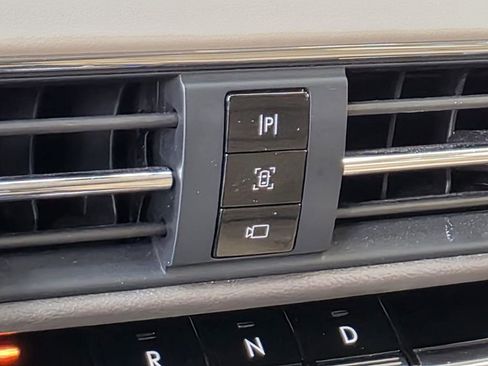 Used 2020 Lincoln Corsair FWD w/ Equipment Group 101A image 25