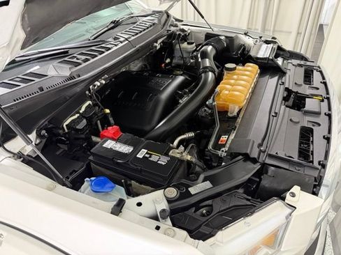 Used 2015 Ford F150 Lariat AWD/4WD image 24