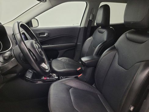 Used 2021 Jeep Compass Limited image 17