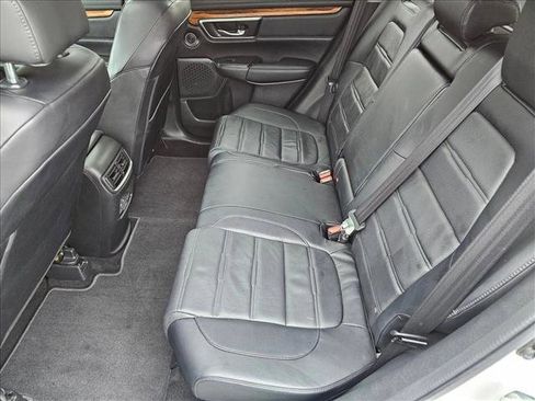 Used 2018 Honda CR-V Touring image 11