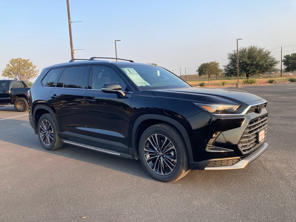 New 2026 Toyota Grand Highlander AWD Hybrid image 2