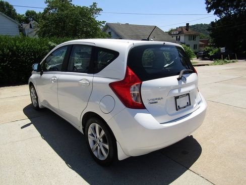 Used 2014 Nissan Versa Note SV w/ SL Package FWD image 5