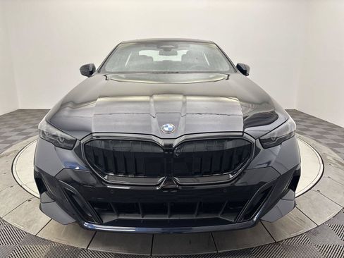 New 2027 BMW 530i xDrive w/ M Sport Package AWD/4WD image 14