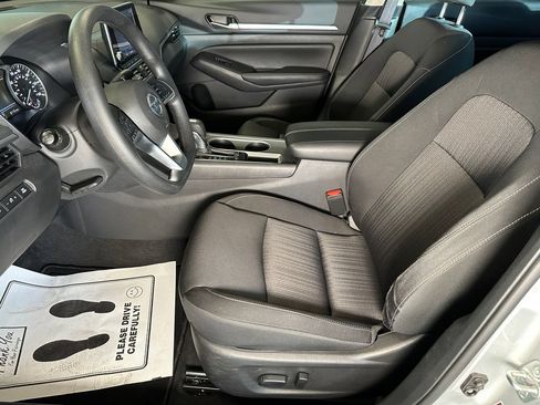 Used 2022 Nissan Altima 2.5 SV FWD image 20