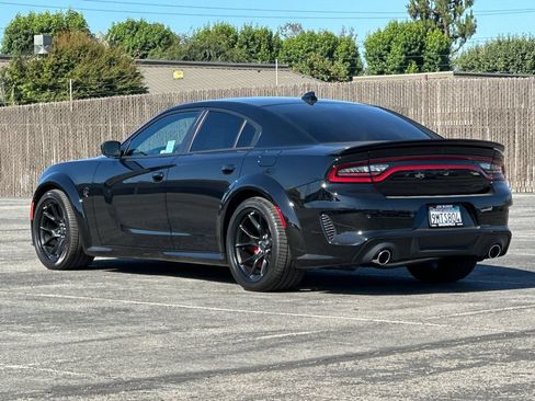 Used 2023 Dodge Charger SRT Hellcat w/ Harman/Kardon Audio Group RWD image 5