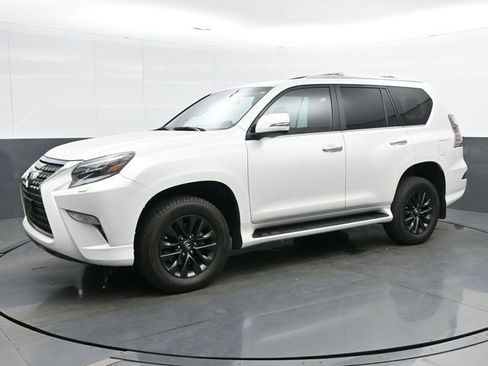 Used 2023 Lexus GX 460 Premium w/ Premium Package AWD/4WD image 4
