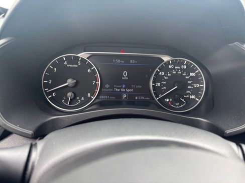 Used 2025 Nissan Altima 2.5 SV FWD image 39