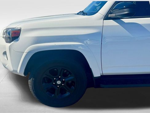 Used 2024 Toyota 4Runner SR5 image 17