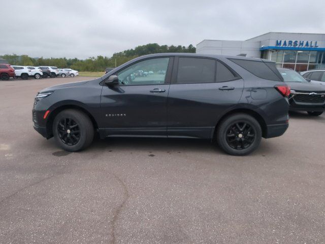 Used 2022 Chevrolet Equinox LS w/ LS Convenience Package AWD/4WD image 30