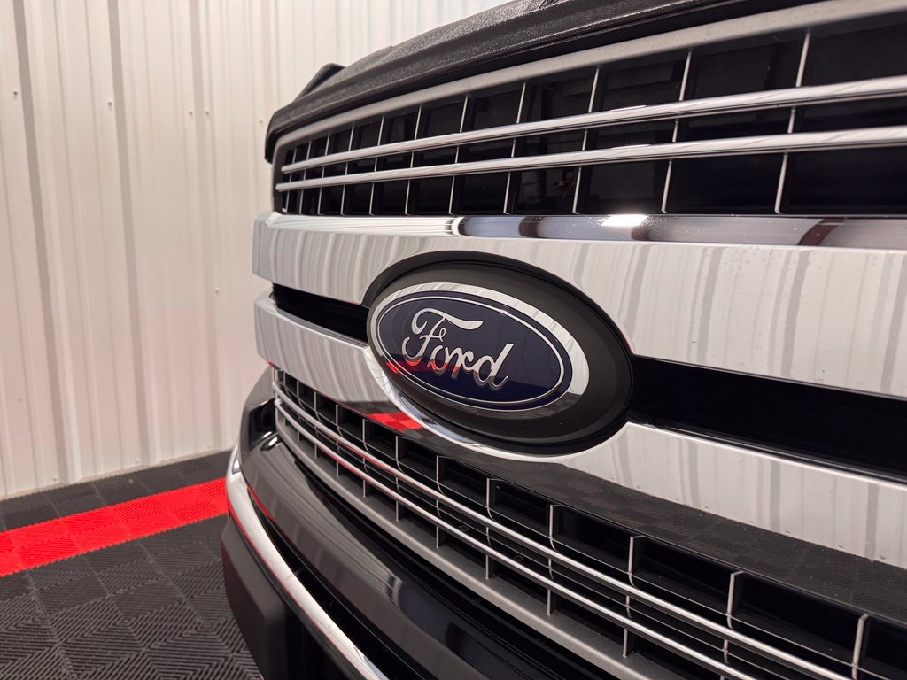 Used 2020 Ford F150 Lariat w/ Equipment Group 502A Luxury AWD/4WD image 8