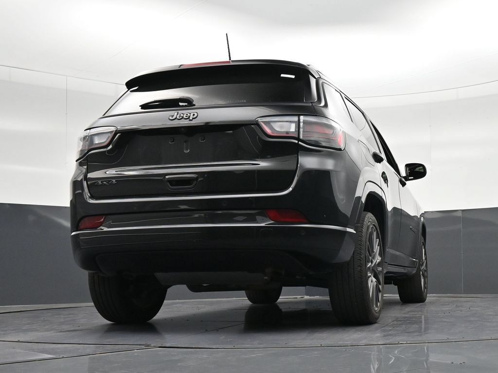 Used 2024 Jeep Compass Limited w/ High Altitude Package AWD/4WD image 32