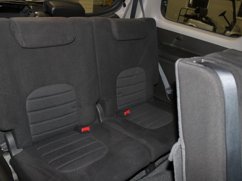 Used 2005 Nissan Pathfinder SE image 27