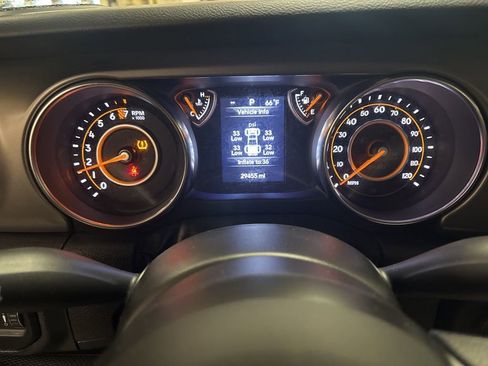 Used 2022 Jeep Gladiator Sport w/ Trailer Tow Package image 10