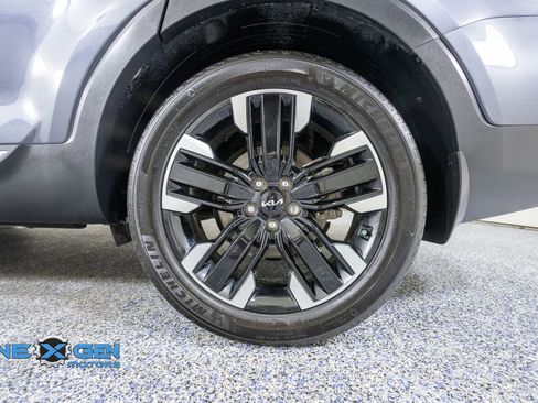 Used 2024 Kia Telluride SX Prestige AWD/4WD image 48