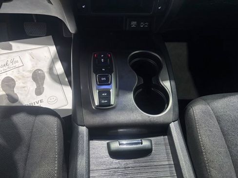 Used 2022 Honda Pilot Sport image 22