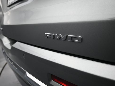 Certified 2023 GMC Acadia Denali w/ Denali Ultimate Package image 35