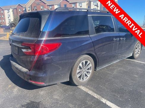 Used 2021 Honda Odyssey EX-L image 3