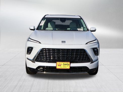 New 2026 Buick Enclave Avenir w/ Super Cruise Package image 2