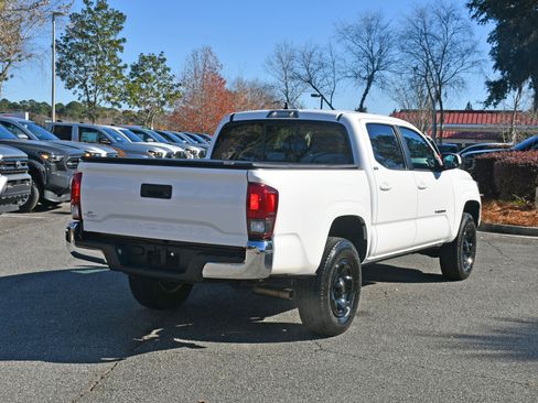 Used 2022 Toyota Tacoma SR5 image 4