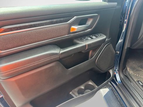 Used 2019 RAM 1500 Big Horn AWD/4WD image 14
