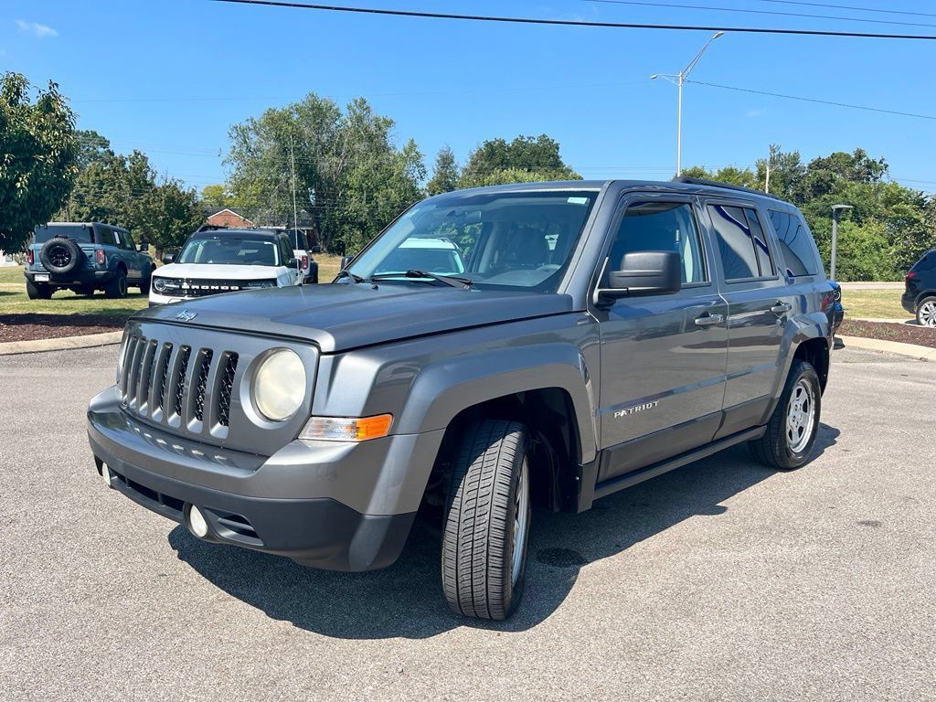 Used 2012 Jeep Patriot Sport w/ PWR Value Group FWD image 3