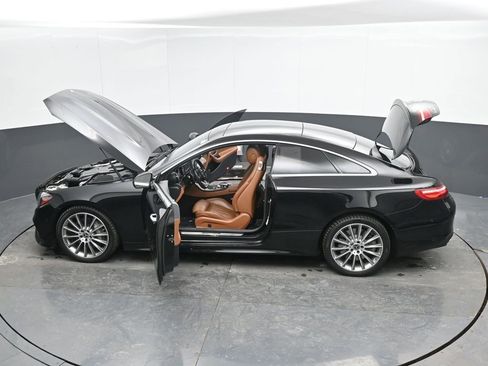 Used 2018 Mercedes-Benz E 400 4MATIC Coupe image 47