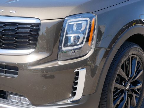 Certified 2022 Kia Telluride SX w/ SX Prestige Package AWD/4WD image 16